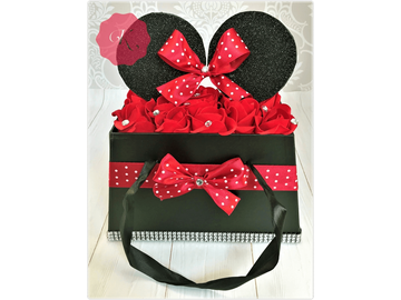 Minnie egyedi rózsadoboz 